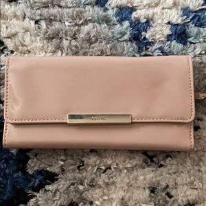 Wallet Nine west pink